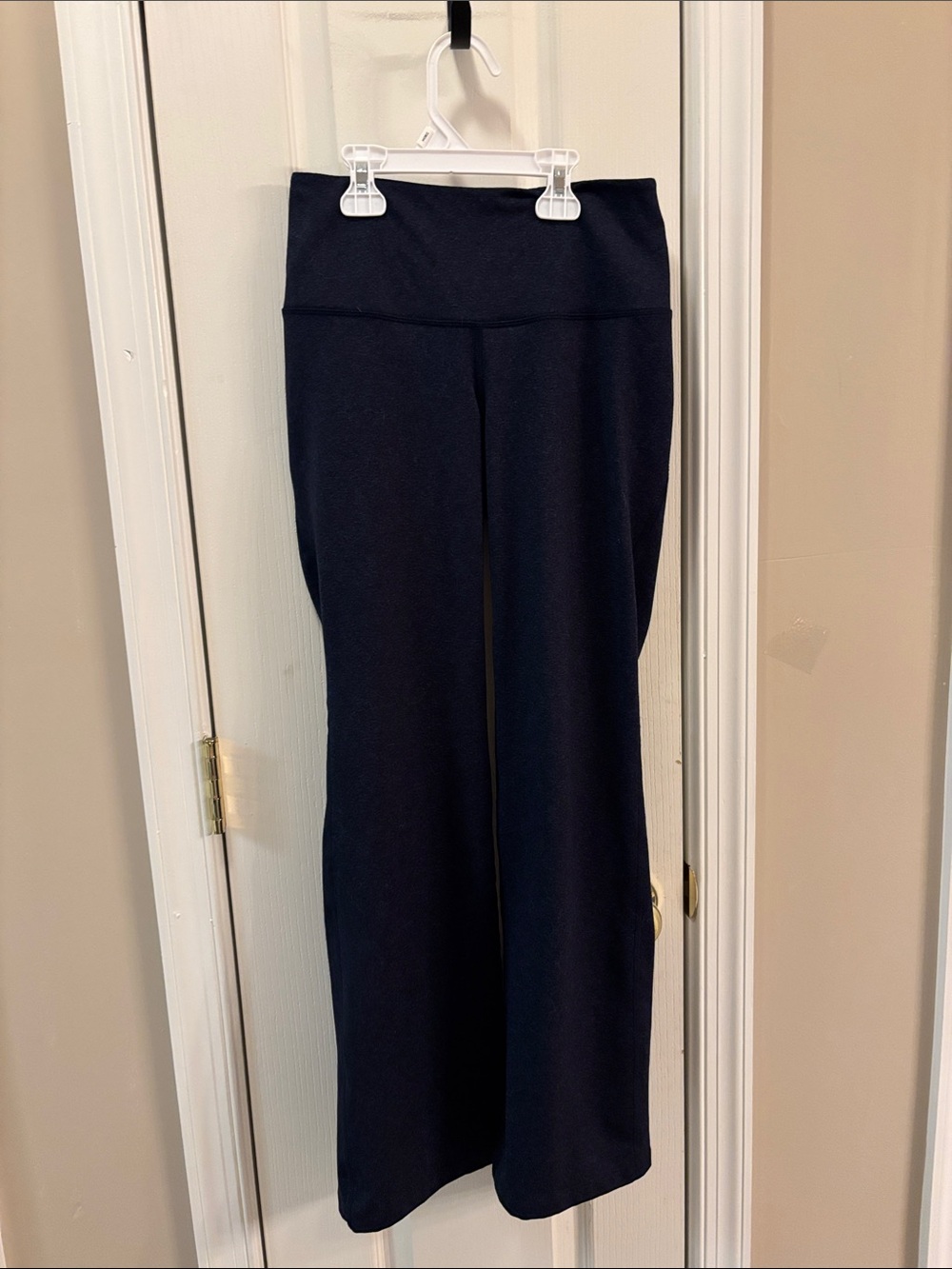 Old Navy Navy High-Rise Flare Active Pants